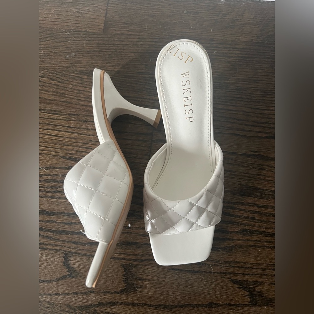 White heel sandals